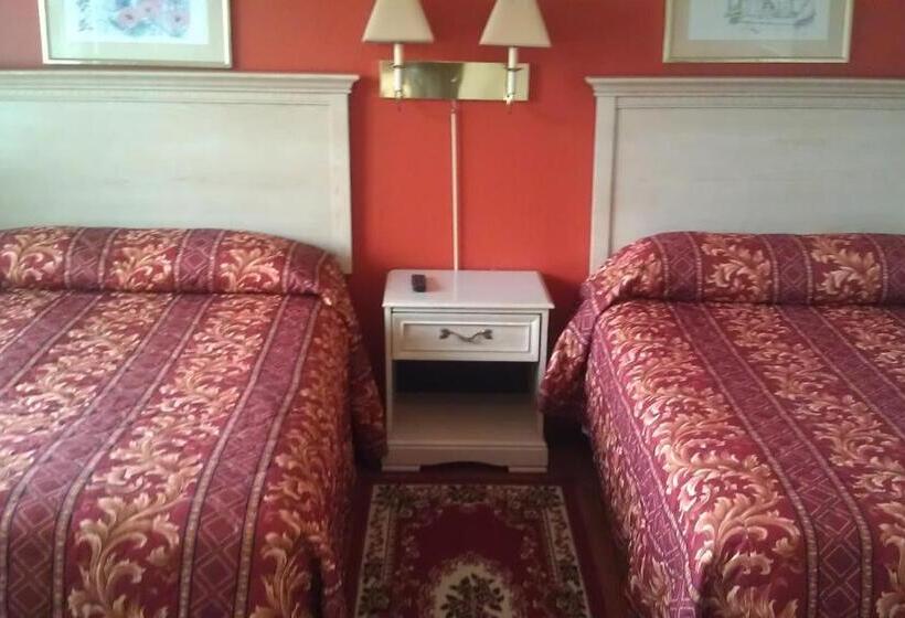 Community Court Motel