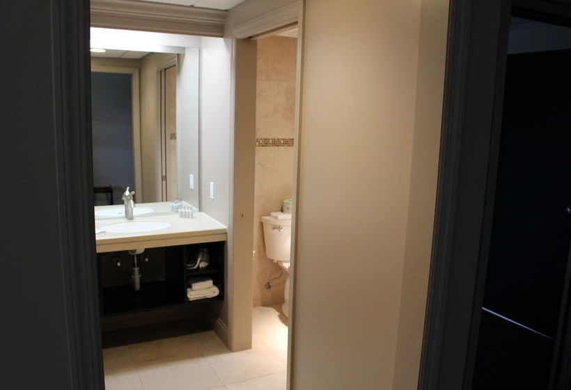 Conley Resort Butler