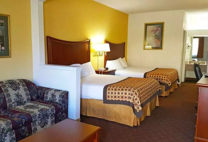 Отель Americas Best Value Inn & Suites Fort Worth South