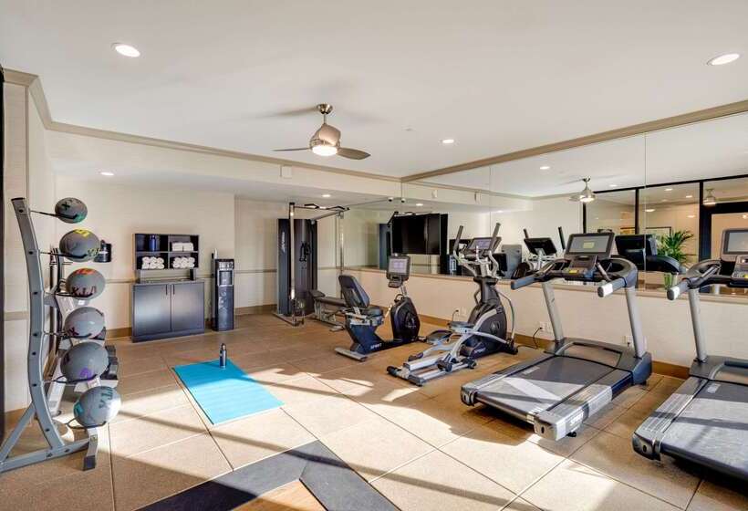 Ayres Hotel Corona   Riverside