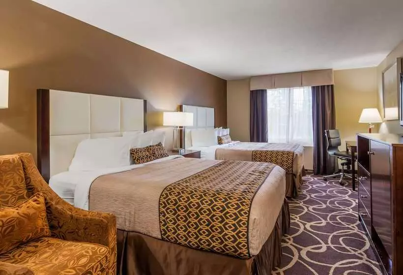 Отель Best Western Plus Pioneer Park Inn