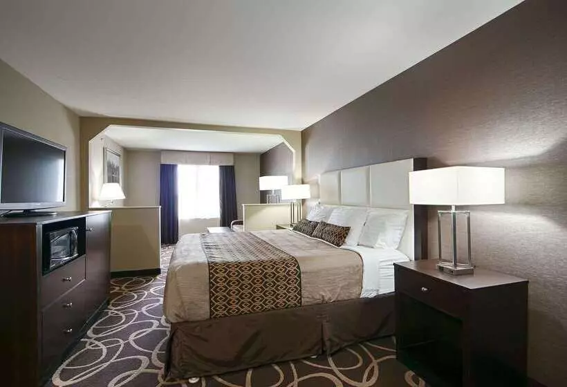 Отель Best Western Plus Pioneer Park Inn