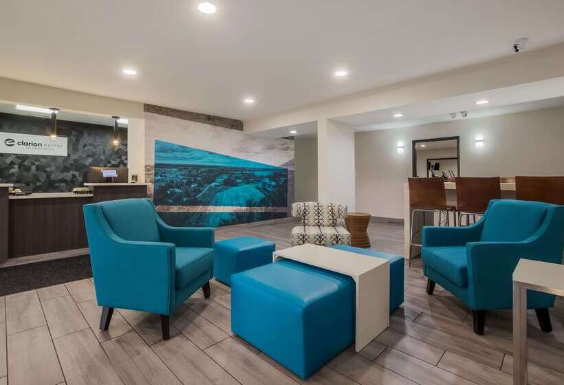 ホテル Clarion Pointe Harrodsburgdanville