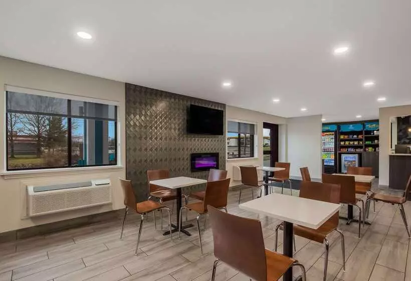 Hotel Clarion Pointe Harrodsburgdanville