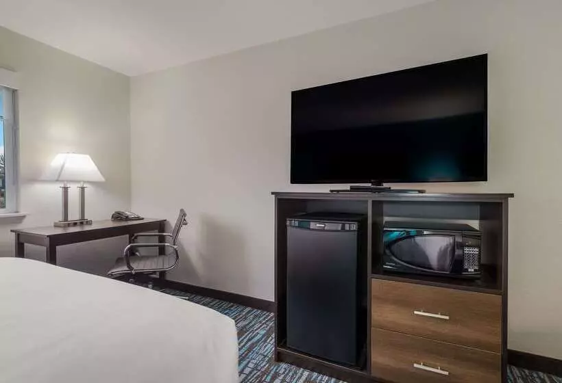 Hotel Clarion Pointe Harrodsburgdanville