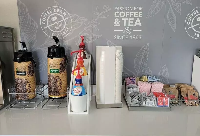 Hotel Clarion Pointe Harrodsburgdanville