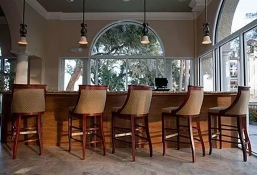 فندق Club Continental