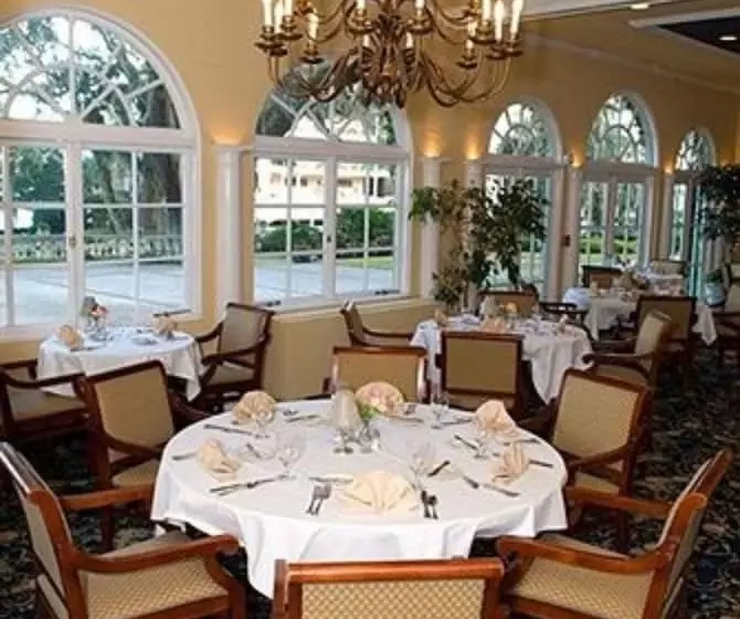 فندق Club Continental