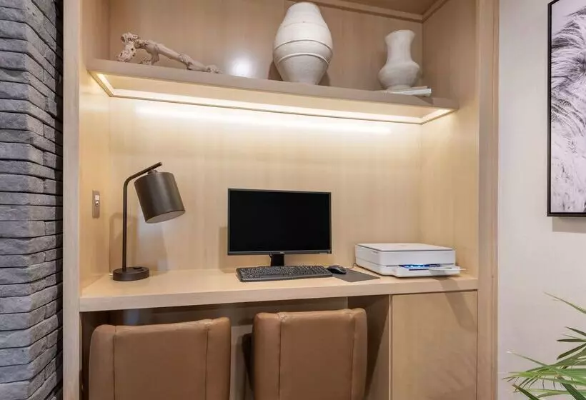 ホテル Comfort Inn & Suites Carbondale On The Roaring Fork