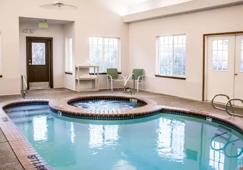 ホテル Comfort Inn & Suites Carbondale On The Roaring Fork