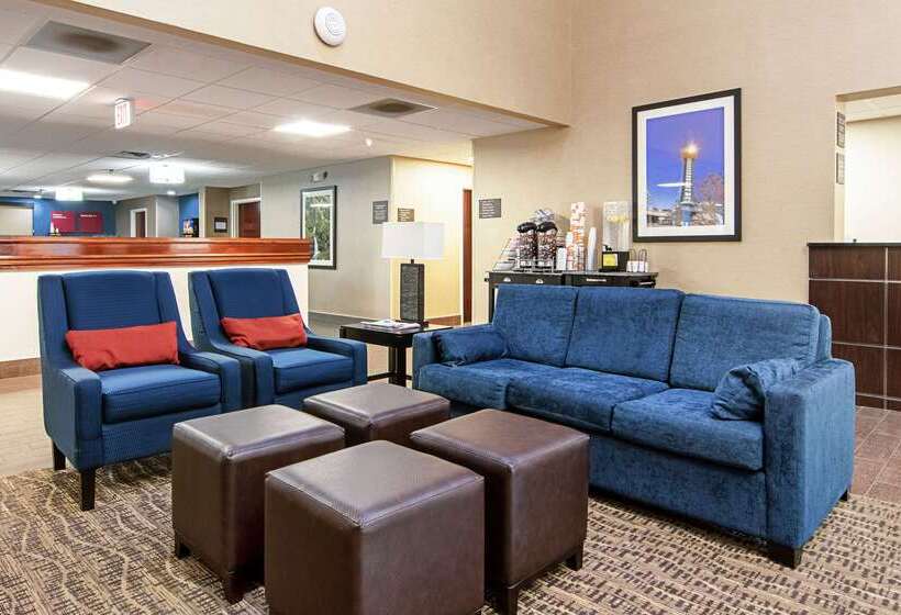فندق Comfort Suites Knoxville Airport