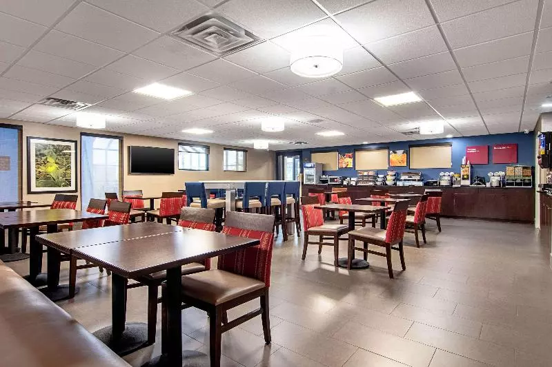 فندق Comfort Suites Knoxville Airport
