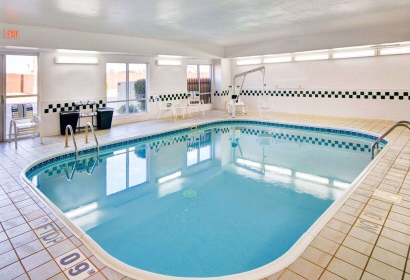 هتل Comfort Suites Longview North