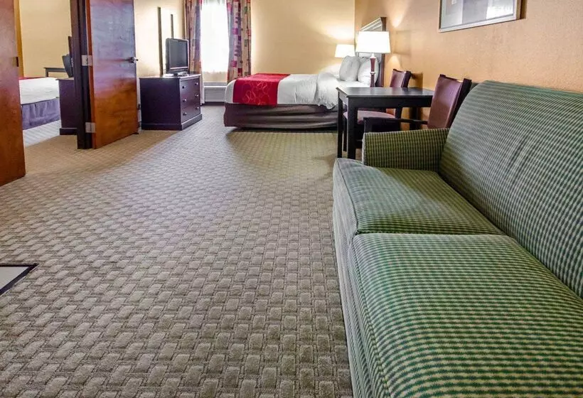 فندق Comfort Suites Louisville East