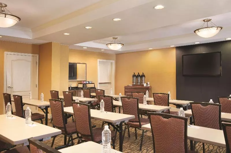 酒店 Country Inn & Suites By Radisson Atlanta Airport North Ga
