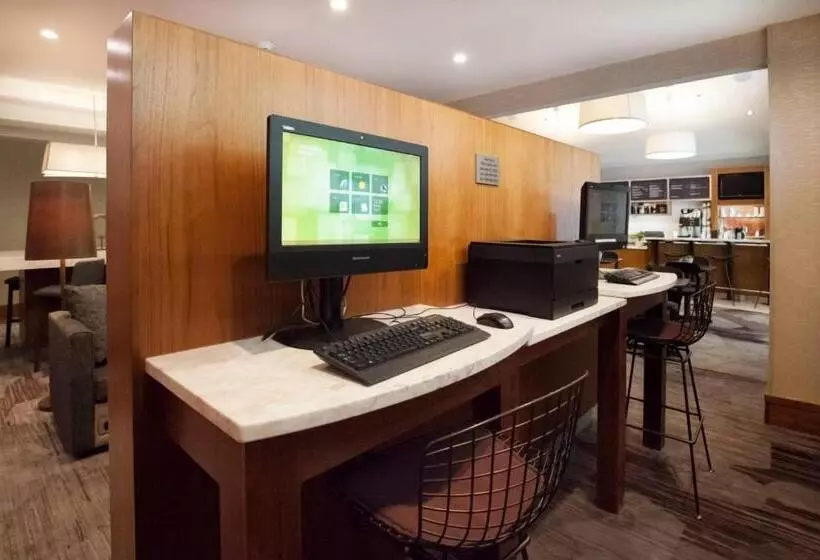 Otel Courtyard Rochester East/penfield