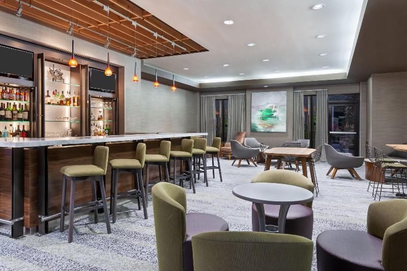 בית מלון כפרי Courtyard Tampa Downtown