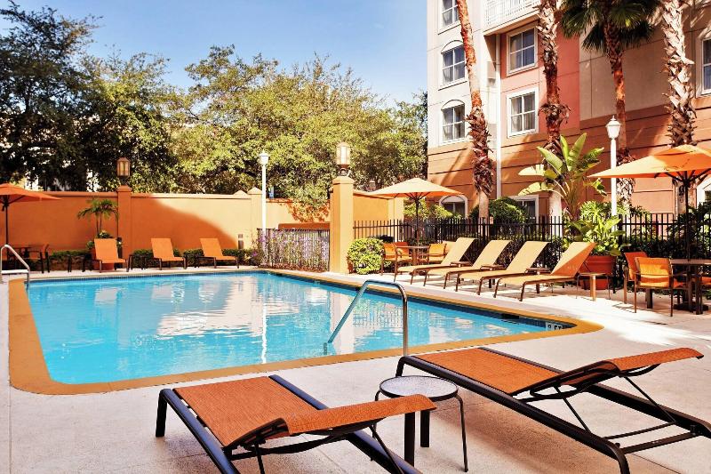 בית מלון כפרי Courtyard Tampa Downtown