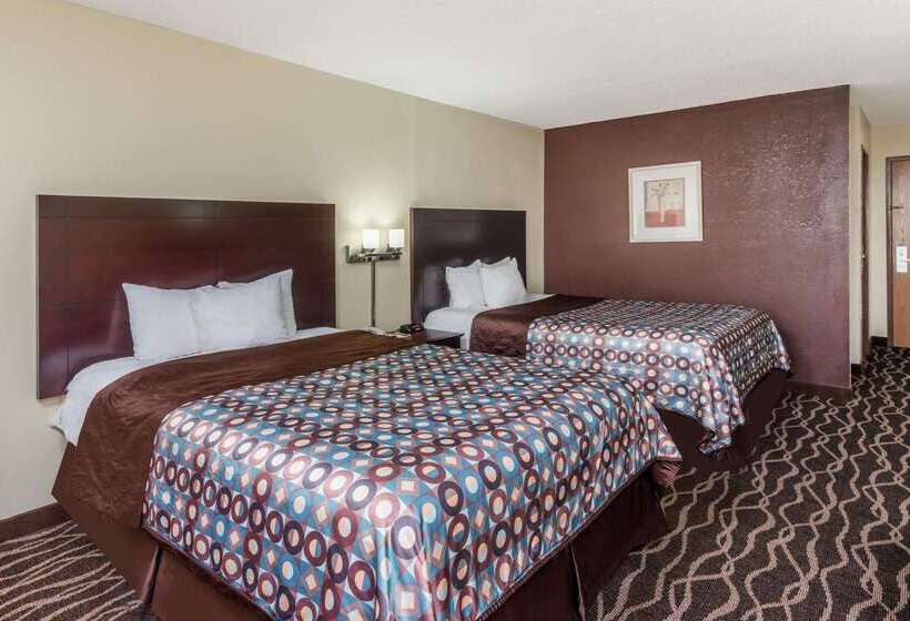 בית מלון כפרי Days Inn & Suites By Wyndham Casey