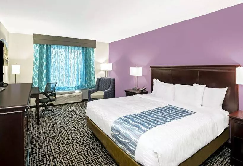 Отель La Quinta By Wyndham Cookeville