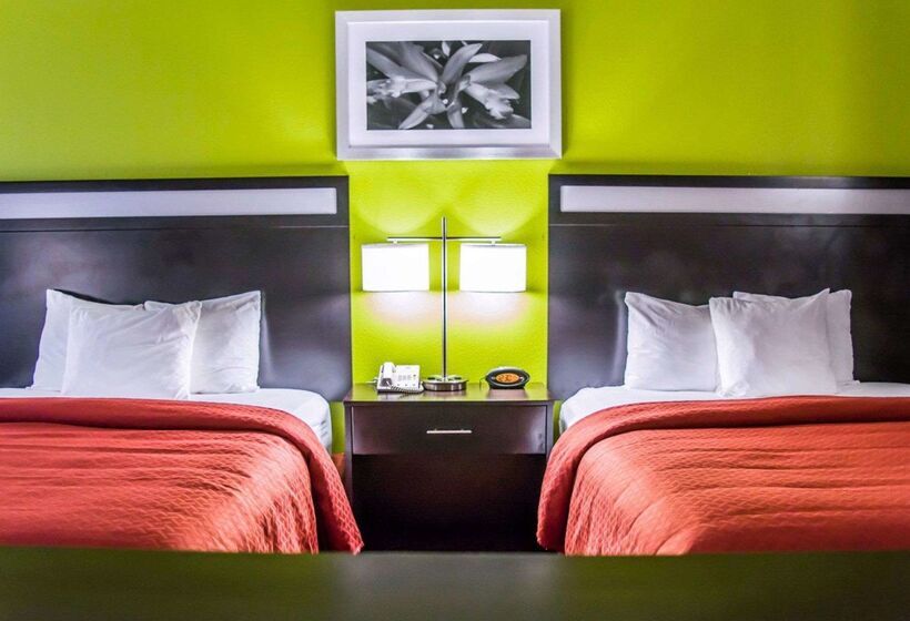 ホテル Quality Suites Fort Myers Airport I 75