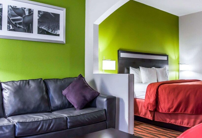 ホテル Quality Suites Fort Myers Airport I 75