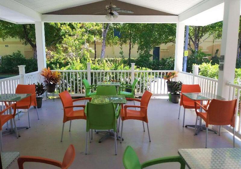 ホテル Quality Suites Fort Myers Airport I 75