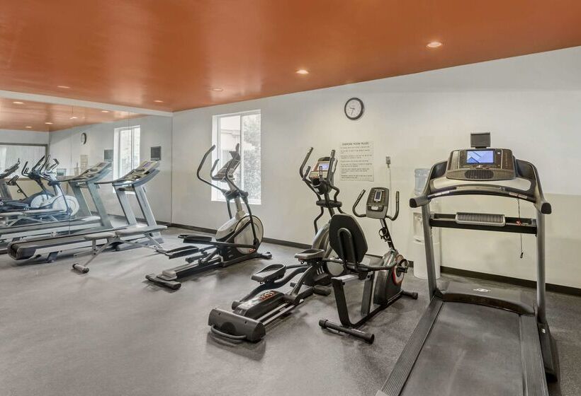 هتل Quality Suites Moab Near Arches National Park