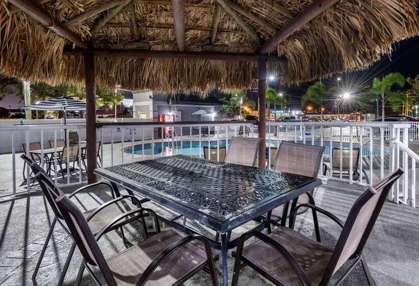 Szálloda Rodeway Inn