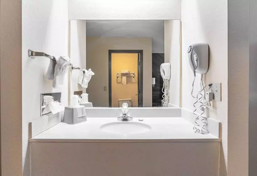 Motel 6 Tulsa, Ok Airport