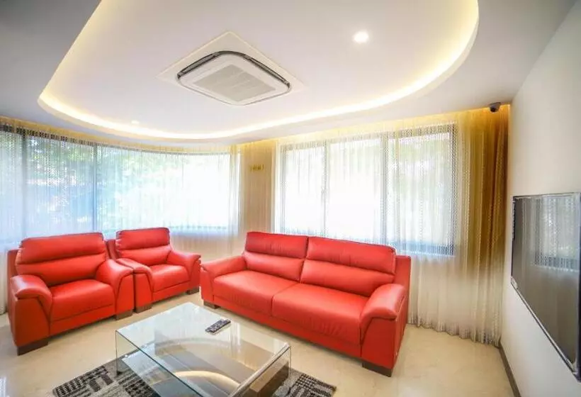هتل Villa Maryam