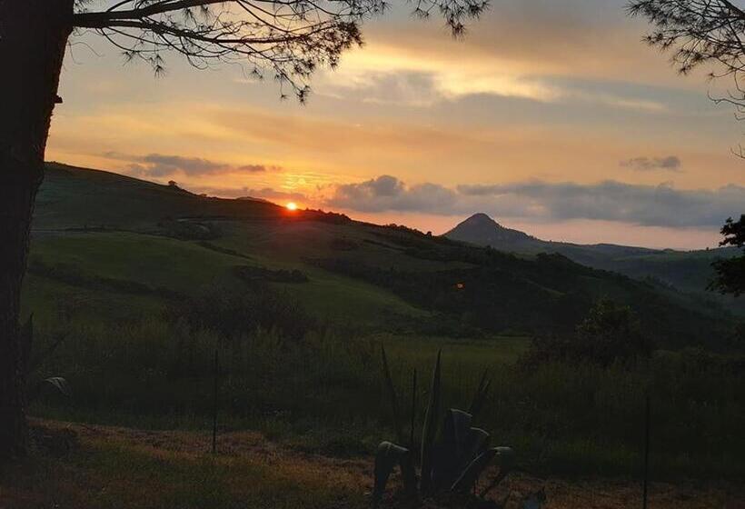 تختخواب و صبحانه Podere San Francesco