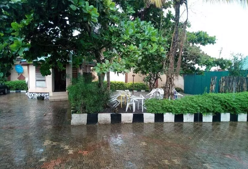هتل Abeokuta Hill View