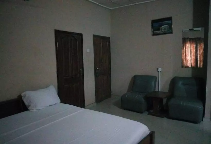 هتل Abeokuta Hill View