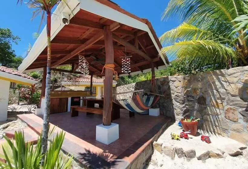 Hotelli Villas Roma Del Mar