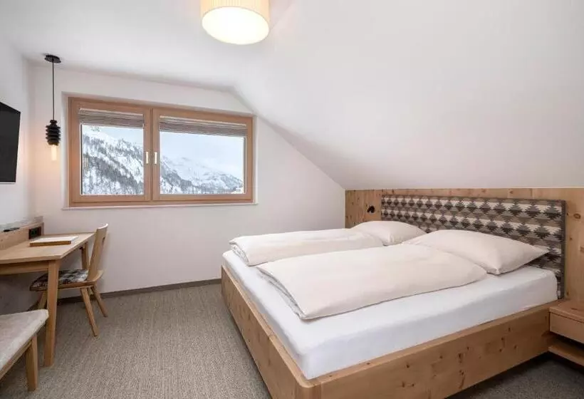 Apparthotel Zirbenhof