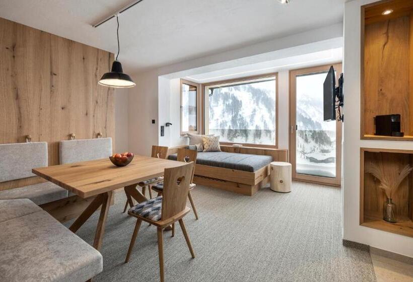 Apparthotel Zirbenhof