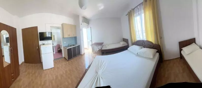 ペンション Guesthouse Cami