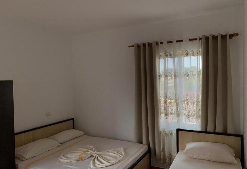 پانسیون Guesthouse Cami