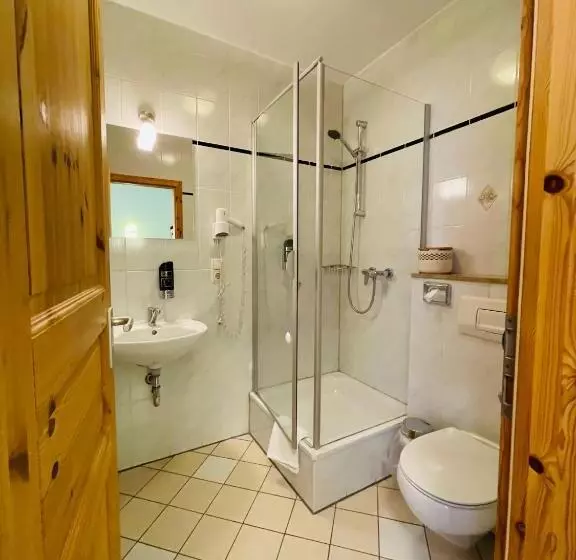 ユースホステル Gaststätte Brauhaus Zwickau Gmbh