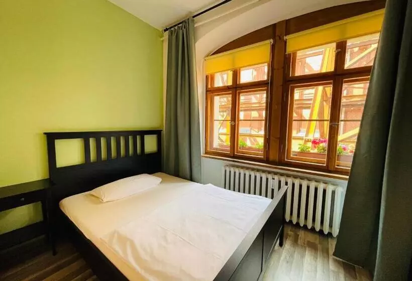 ユースホステル Gaststätte Brauhaus Zwickau Gmbh