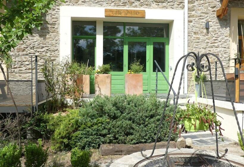 تختخواب و صبحانه Gîte De Llo