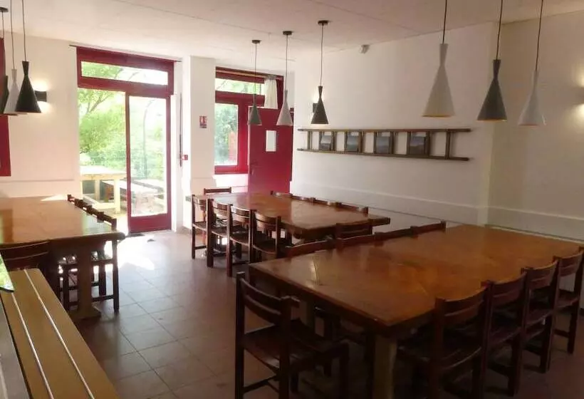 Aamiaismajoitus (B&B) Gîte De Llo