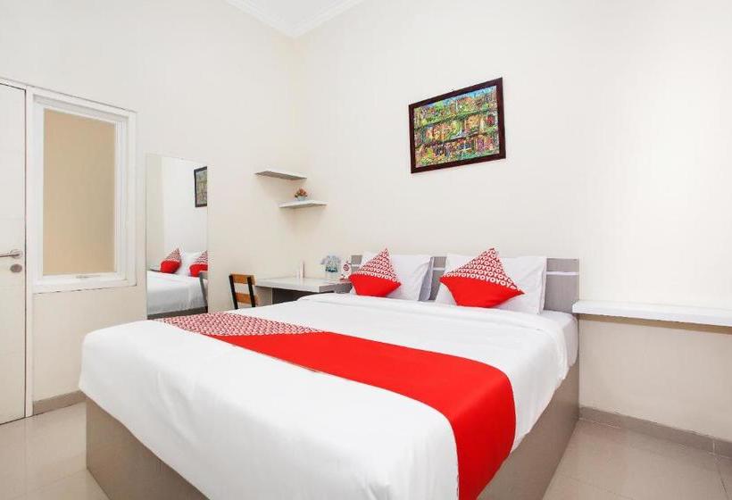 Hotel Oyo 1295 Linn S Residence