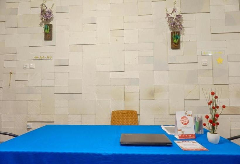 Hotel Oyo 1295 Linn S Residence