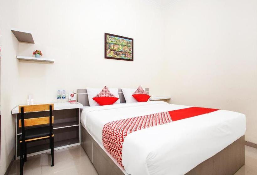 Hotel Oyo 1295 Linn S Residence