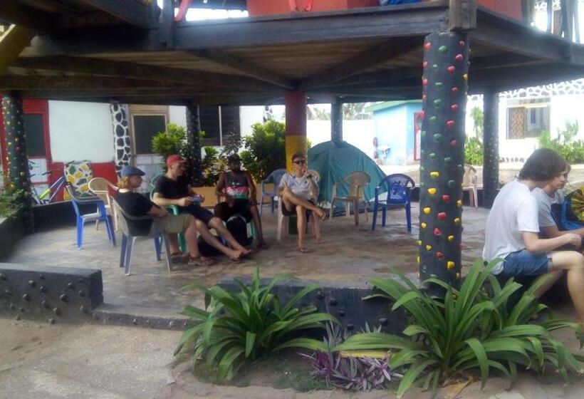 펜션 Akomapa Village