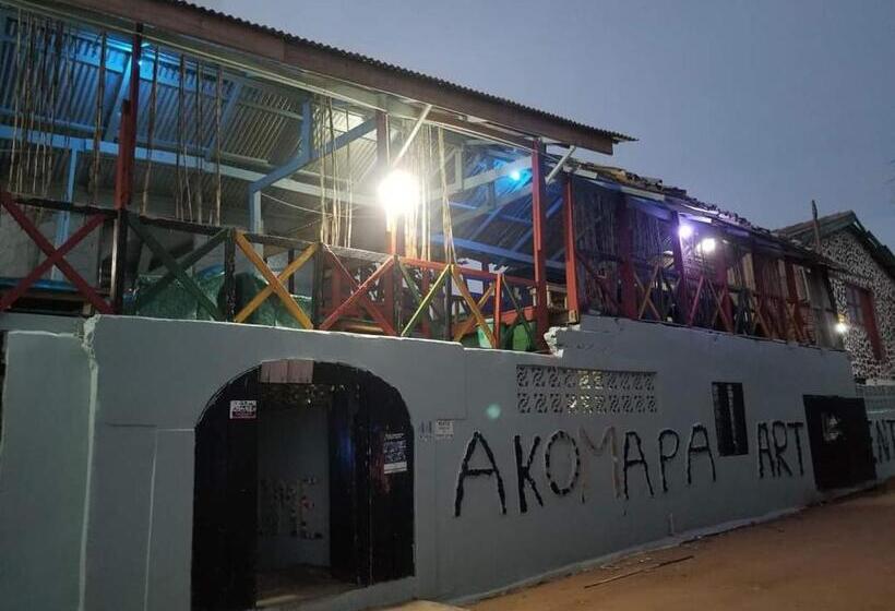 펜션 Akomapa Village