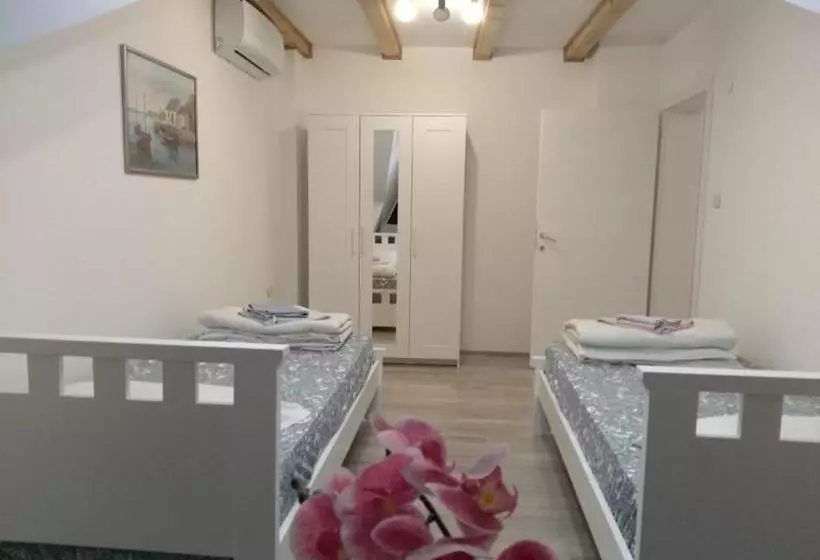 پانسیون Guest House Stankovic