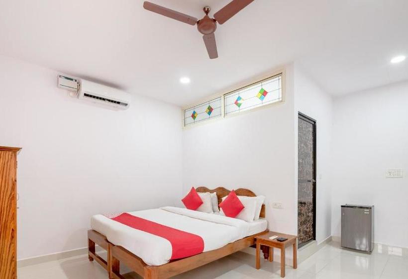 פנסיון Oyo 7325 Celjoan Guest House Standard